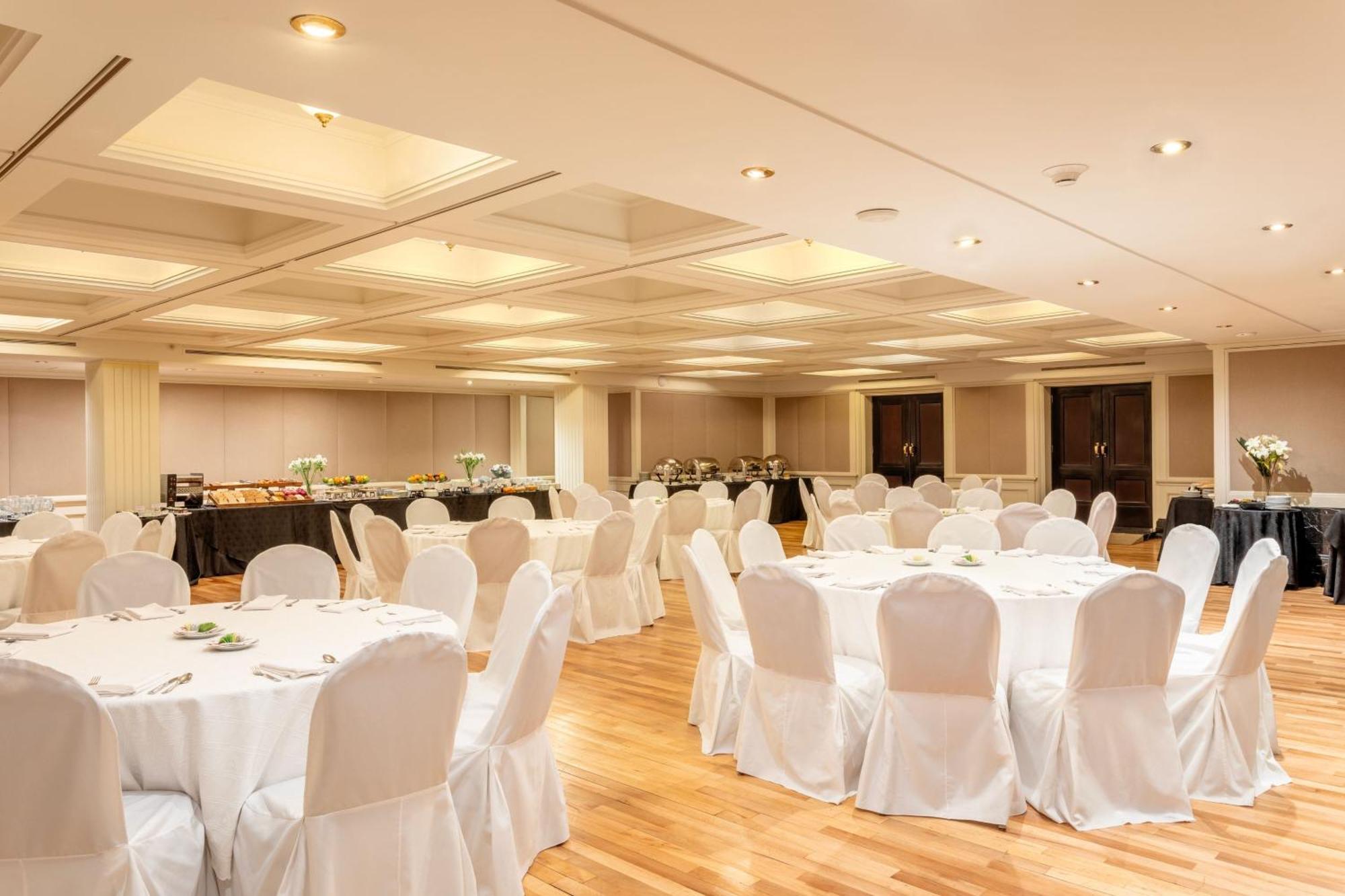 Buenos Aires Marriott Hotel Exterior foto The ballroom